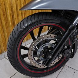 https://img.olx.com.br/thumbs256x256/15/157692537803708.jpg