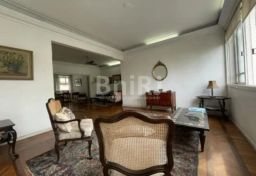 https://img.olx.com.br/thumbs256x256/15/158516405941765.jpg