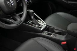 https://img.olx.com.br/thumbs256x256/15/158538402515645.jpg