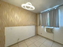 https://img.olx.com.br/thumbs256x256/15/158622204065066.jpg
