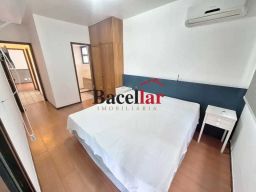 https://img.olx.com.br/thumbs256x256/15/159508284978958.jpg