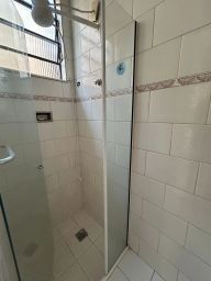 https://img.olx.com.br/thumbs256x256/15/159545404584002.jpg