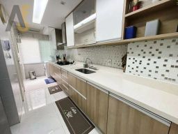 https://img.olx.com.br/thumbs256x256/15/159596040877033.jpg