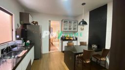 https://img.olx.com.br/thumbs256x256/16/160409014343195.jpg