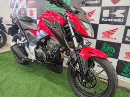 https://img.olx.com.br/thumbs256x256/16/160612664704282.jpg
