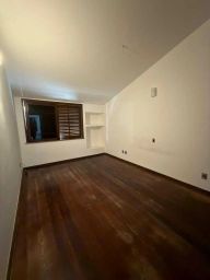 https://img.olx.com.br/thumbs256x256/16/160626081626527.jpg