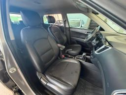 https://img.olx.com.br/thumbs256x256/16/160648676381875.jpg