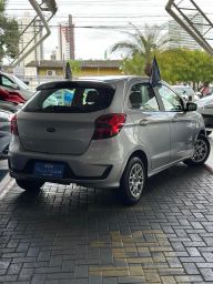 https://img.olx.com.br/thumbs256x256/16/160676561395647.jpg