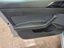 https://img.olx.com.br/thumbs256x256/16/161648808081091.jpg