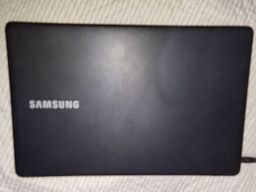 Título do anúncio: Notebook I3 Samsung 4gb de RAM
