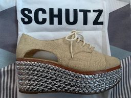 Título do anúncio: Sapato Schütz 