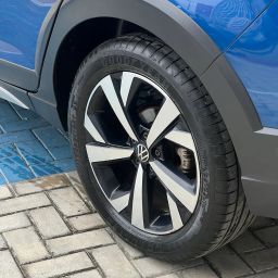 https://img.olx.com.br/thumbs256x256/16/162604175188158.jpg