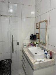 https://img.olx.com.br/thumbs256x256/16/163568160639723.jpg