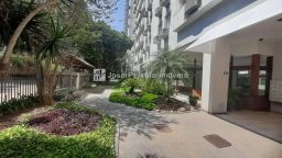https://img.olx.com.br/thumbs256x256/16/163574625165073.jpg