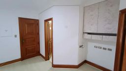 https://img.olx.com.br/thumbs256x256/16/163575649550443.jpg