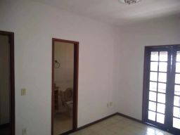 https://img.olx.com.br/thumbs256x256/16/163576761305501.jpg