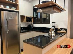 https://img.olx.com.br/thumbs256x256/16/163586275634024.jpg