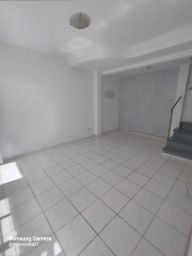 https://img.olx.com.br/thumbs256x256/16/163608683700706.jpg