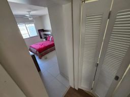 https://img.olx.com.br/thumbs256x256/16/163667548338588.jpg