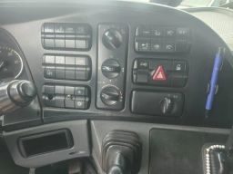 https://img.olx.com.br/thumbs256x256/16/164618450520702.jpg