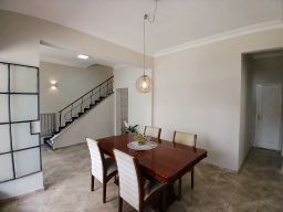 https://img.olx.com.br/thumbs256x256/16/165547515747793.jpg