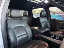 https://img.olx.com.br/thumbs256x256/16/165650446128787.jpg