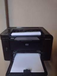 Título do anúncio: Impressora laser hp p1606 com toner
