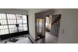 https://img.olx.com.br/thumbs256x256/16/166549529494759.jpg