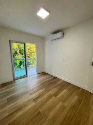 https://img.olx.com.br/thumbs256x256/16/166555161610626.jpg