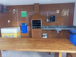 https://img.olx.com.br/thumbs256x256/16/166587163642999.jpg