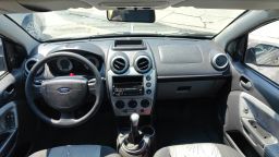 https://img.olx.com.br/thumbs256x256/16/166646564249744.jpg