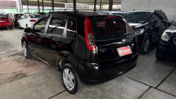 https://img.olx.com.br/thumbs256x256/16/166675424367470.jpg