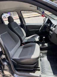 https://img.olx.com.br/thumbs256x256/16/167606195752889.jpg