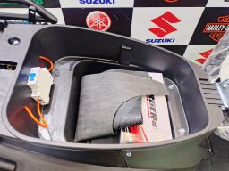 https://img.olx.com.br/thumbs256x256/16/168687372956098.jpg