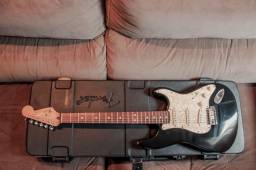 Título do anúncio: Fender Stratocaster MIM