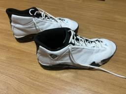 Título do anúncio: Tênis Nike Air Jordan 14 Retro Branco