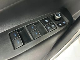 https://img.olx.com.br/thumbs256x256/17/170523643033639.jpg