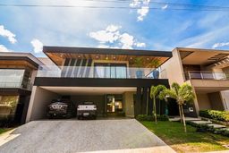 Título do anúncio: Casa de condomínio para venda com 370 metros quadrados com 4 quartos em Ecoville - Dourado