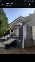 Título do anúncio: Vendo excelente casa no Setor Coimbra, para residência ou comércio.