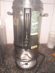 Título do anúncio: Maquina de café expresso, suqueira,maquina de café. 