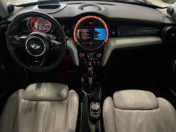 https://img.olx.com.br/thumbs256x256/17/173530530741183.jpg