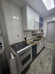 https://img.olx.com.br/thumbs256x256/17/174682922593917.jpg