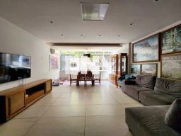 https://img.olx.com.br/thumbs256x256/17/175543886286061.jpg