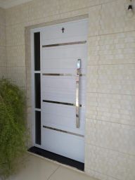 https://img.olx.com.br/thumbs256x256/17/176645498928568.jpg