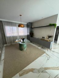 https://img.olx.com.br/thumbs256x256/17/176649810410015.jpg