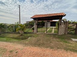 Título do anúncio: Chácara à venda, município de Porangaba/SP.