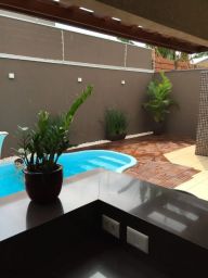 https://img.olx.com.br/thumbs256x256/17/177533282995347.jpg