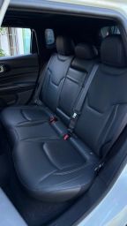 https://img.olx.com.br/thumbs256x256/17/178628320184648.jpg
