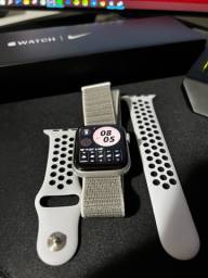 Título do anúncio: Apple Watch x Nike série 6 44MM Celular + GPS