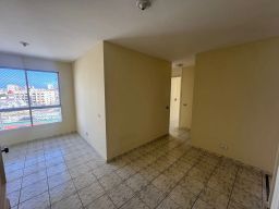 https://img.olx.com.br/thumbs256x256/17/179560523304592.jpg